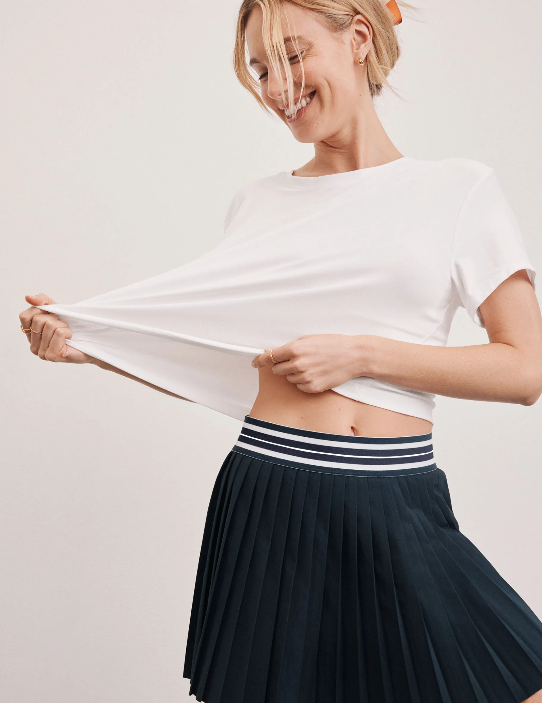 Featherweight Supreme Cropped Tee