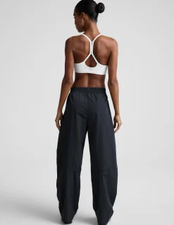 Limitless Mid-Rise Barrel Leg Pant