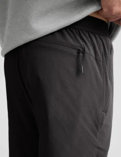 On The Go Men's Jogger