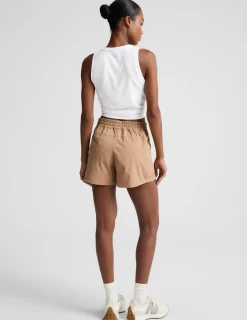 Peak 3" Short