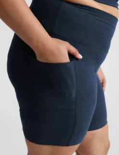 Spacedye™ Keep Pace 7" Pocket Short